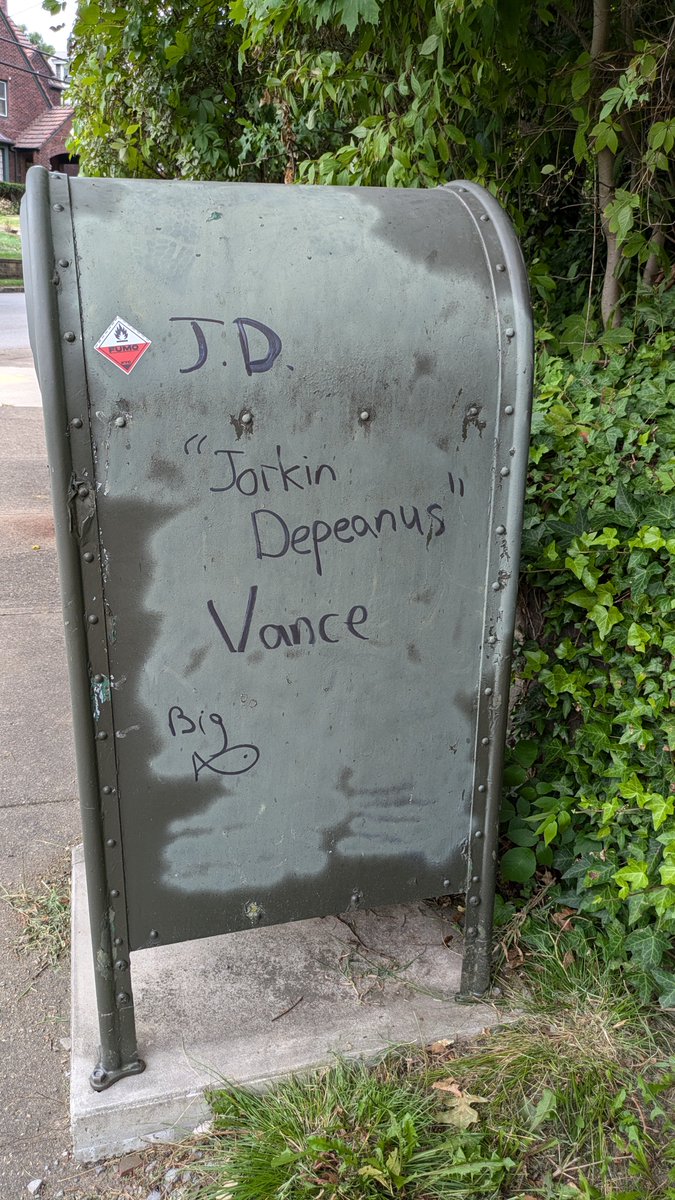 pghgraffiti's tweet photo. https://t.co/U3y0Mw8ipM