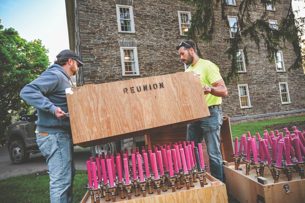 Hundreds of people, lots of hard work, and more than a dozen golf carts make #ColgateReunion Weekend come together. 

Meet the alumni who help make it happen and take a look BTS.

bit.ly/3yGkJTT
