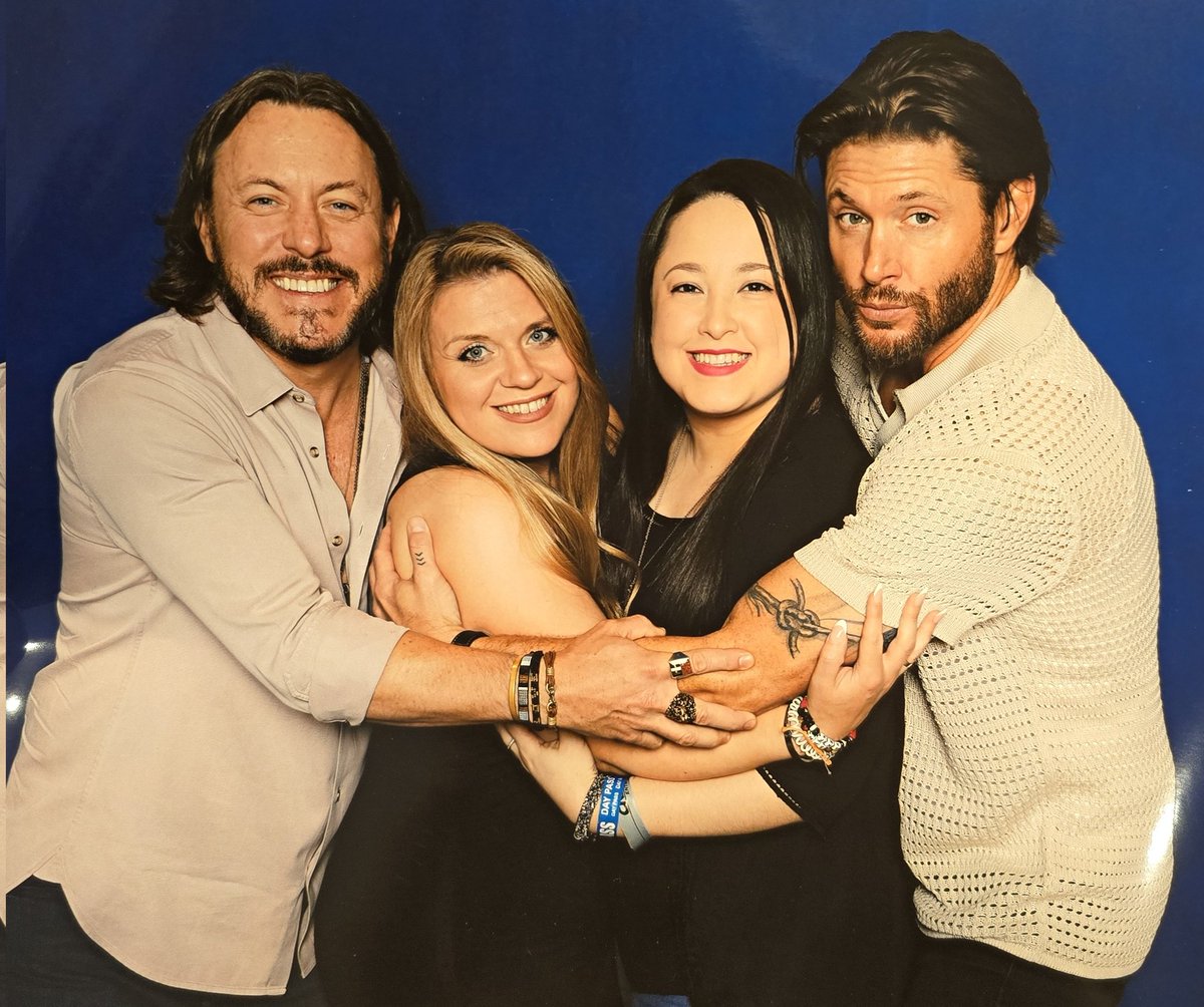 IN LOVE WITH THIS 😍😍😍

#SPNAustin #AustinCon #RadioCompany