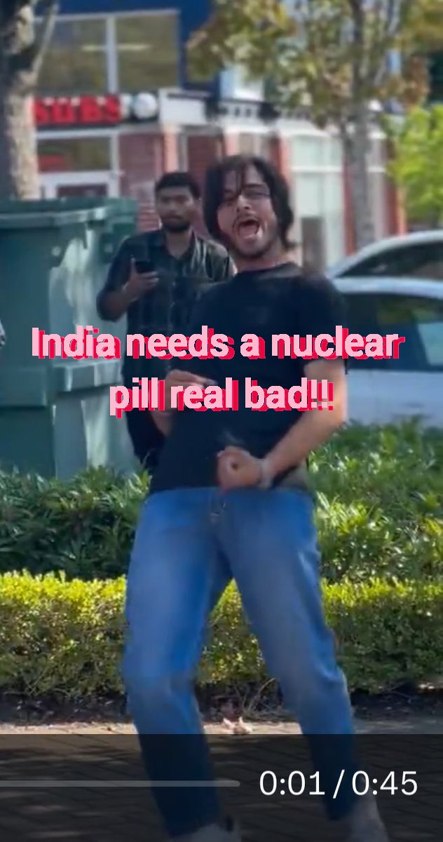 CPatriot74872's tweet photo. How Indians celebrate Independence Day!! 

Pajjeet edition https://t.co/SjtJSecFds