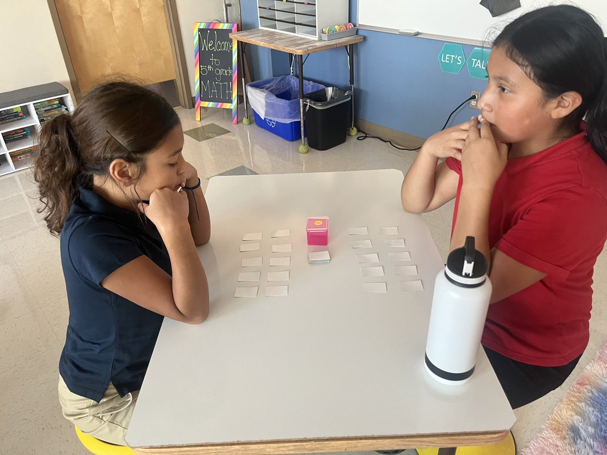 Andrea Strom tweet media