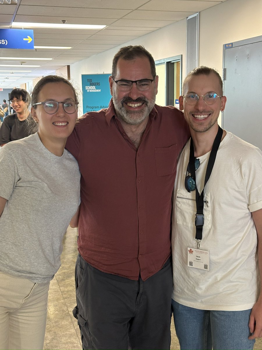 So wonderful to meet up with <a href="/AngelinaJocic/">Angelina_Jocic</a> and <a href="/JakubAWagner/">Jakub Wagner</a> at #isna20. <a href="/ezc_group/">EZ-C Group</a>.