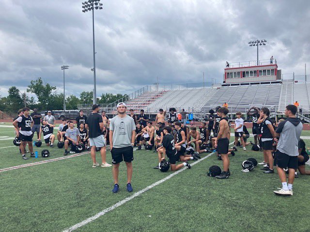 Thank you to Bryce Myers and Alex Fromberg, who have been joining our practices recently. From all of us at the BRHS Football team, we wish you luck for your season!