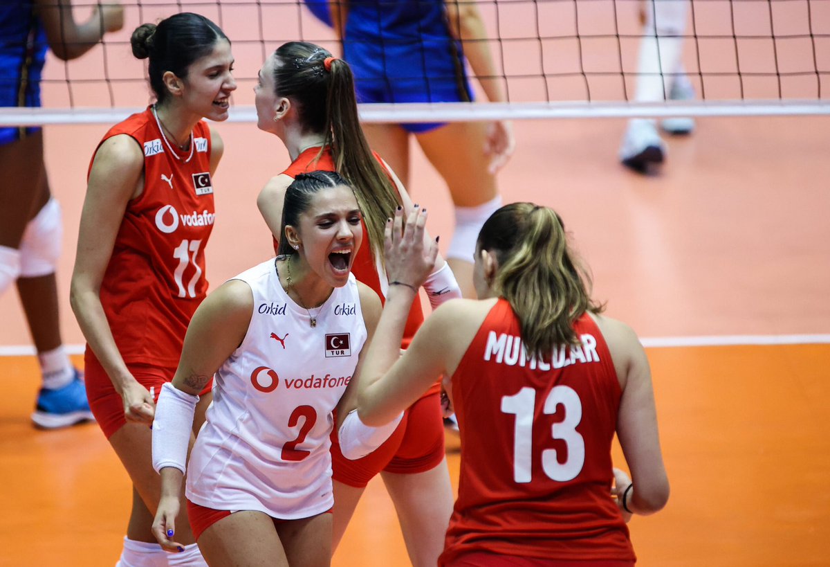 Türkiye Voleybol Federasyonu tweet media