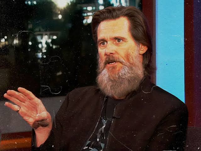 LimitlessLif3's tweet photo. Jim Carrey once said 

"Solitude is dangerous. It’s very addictive. It becomes a habit after you realise how peaceful and calm it is. It’s like you don’t want to deal with people anymore because they drain your energy.”

9 Essential Lessons from

Jim Carrey - The Philosopher https://t.co/EGsYJn0g1R