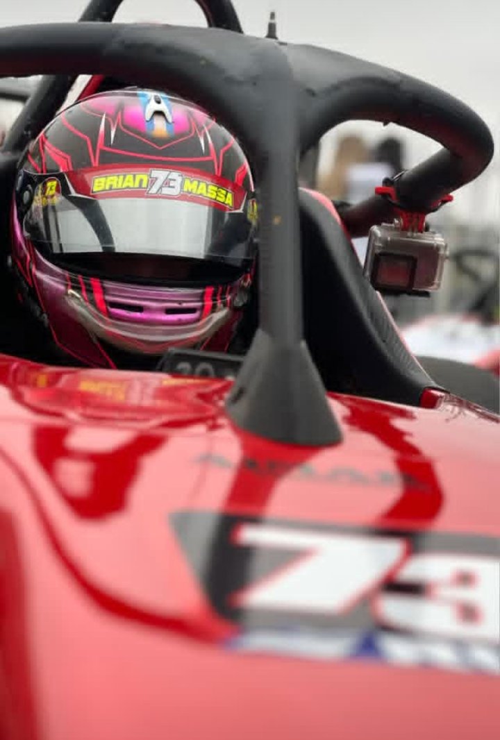 Pole Position (@polepositionweb) on Twitter photo <a href="/formula2arg/">formula2argentina</a> // Massa cerró un sábado perfecto.
El piloto del Aimar Motorsport se llevó la victoria en la pre final desarrollada en Buenos Aires.
Fue escoltado por Ignacio Díaz y Nicolás Suárez.
La actividad continuará mañana con la final a partir de las 9:20 hs. <a href="/formula2arg/">formula2argentina</a> // Massa cerró un sábado perfecto.
El piloto del Aimar Motorsport se llevó la victoria en la pre final desarrollada en Buenos Aires.
Fue escoltado por Ignacio Díaz y Nicolás Suárez.
La actividad continuará mañana con la final a partir de las 9:20 hs.