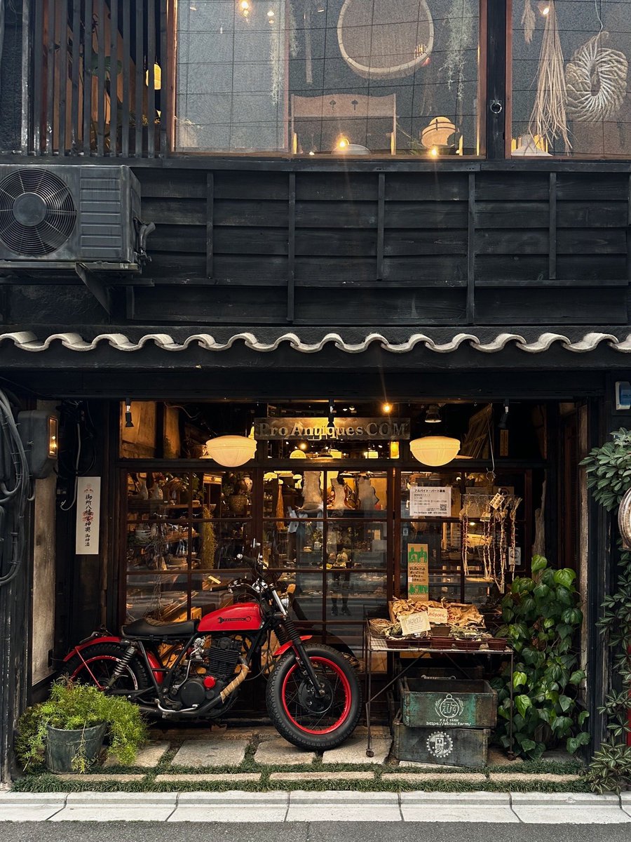zainab_twt's tweet photo. Storefronts of Kyoto. https://t.co/7aTtkPabtG