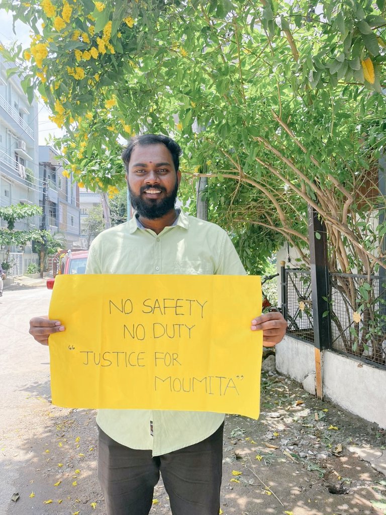 HanumanChary5's tweet photo. #JusticeForMoumita 
#justiceformoumitadebnath 
#JusticeForRGKar https://t.co/MTFSklpJNs