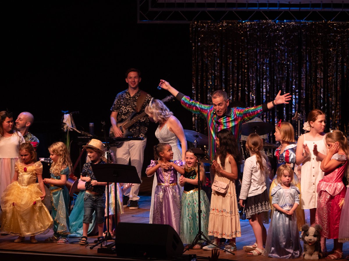 BrittenPears's tweet photo. A magical and lively evening of singing as Snape Maltings Concert Hall echoed with well-loved Disney classics.

#summeratsnape https://t.co/W6KVWqPVrH