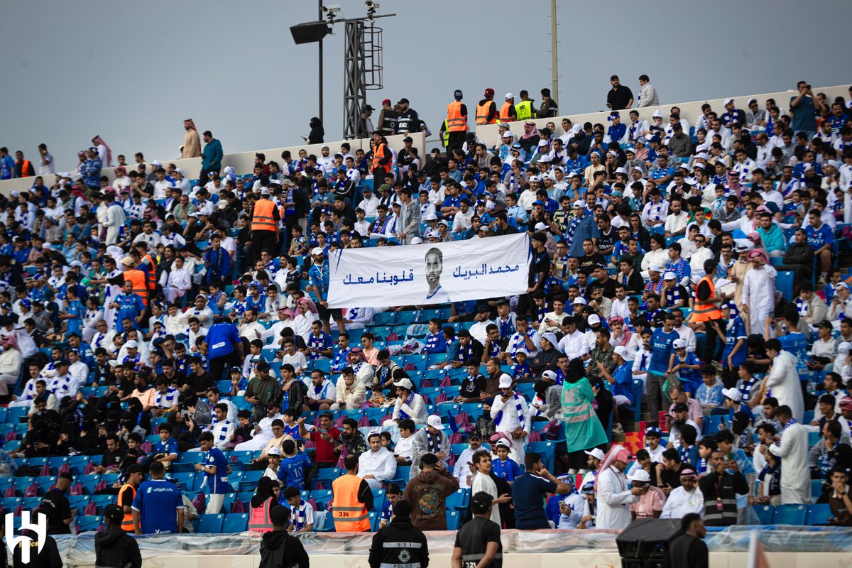 Alhilal_EN's tweet photo. A fantastic appearance for our blue supporters in Abha 💙
#AlHilal 🔝
#CHAMP70NS 🏆 https://t.co/FMo3dR0TNE