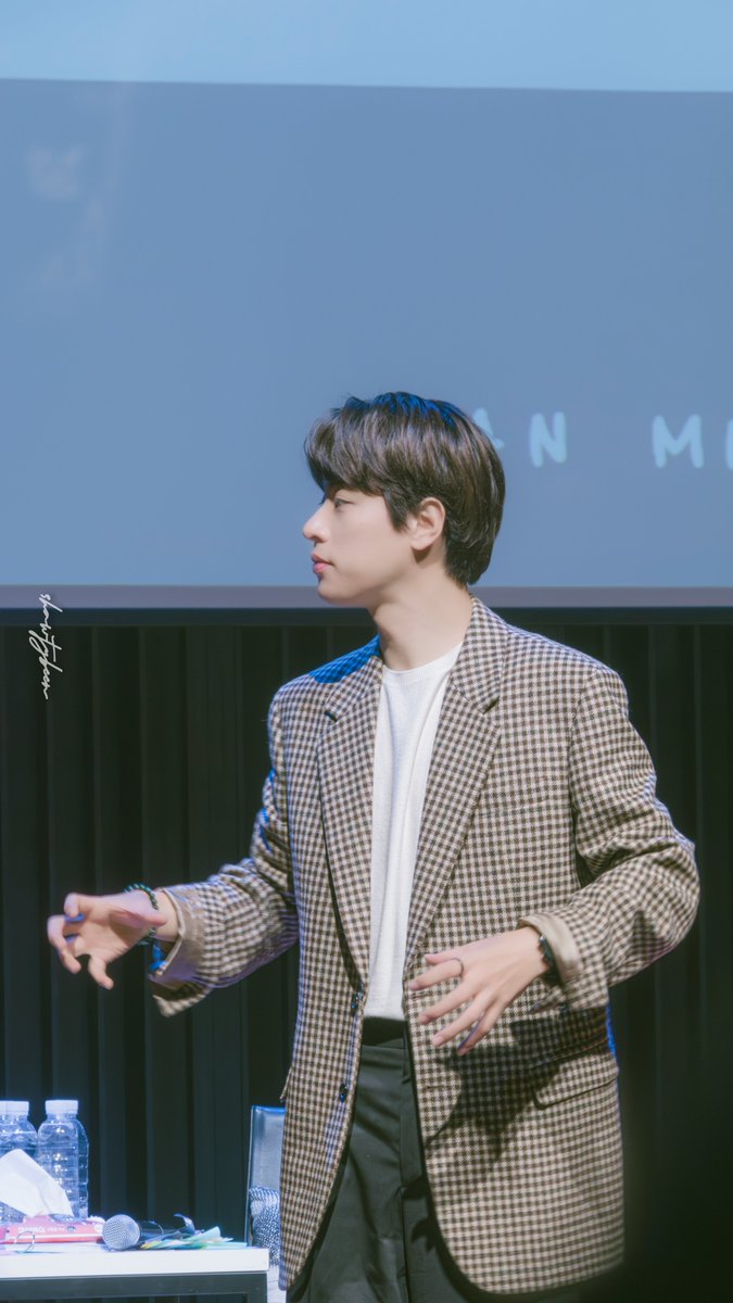shawtybeen's tweet photo. 2019.10.27

#박정민 #배우박정민 #parkjeongmin #fanmeeting https://t.co/UJ5j9USyoD