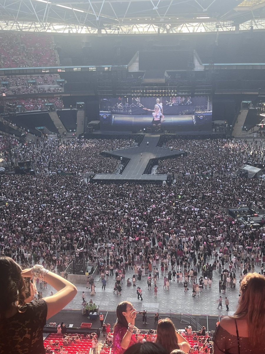 The most amazing night last night seeing <a href="/paramore/">paramore</a> and <a href="/taylorswift13/">Taylor Swift</a> at #WembleyTSTheErasTour unlike any other concert I’ve ever been to, it was just incredible!