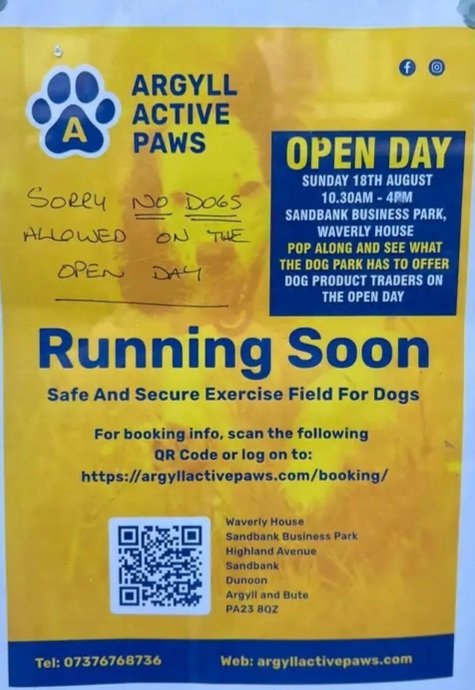 inthestair333's tweet image. NO DOGS ALLOWED!
I said NO DOGS ALLOWED!
At the dog park open day.
#dogs #nodogsallowed