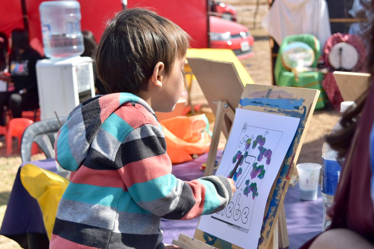 LrDesarrollo's tweet photo. 🧵 ¡Atención, familias! 🎉 #Festipeques ya está en el Parque Este! 🌟 Una tarde llena de magia, alegría y diversión para los más pequeños. Gran variedad de sorteos, shows y actividades lúdicas, educativas y culturales. ¡La diversión está garantizada! 🌟 https://t.co/rrUWR3y8fl