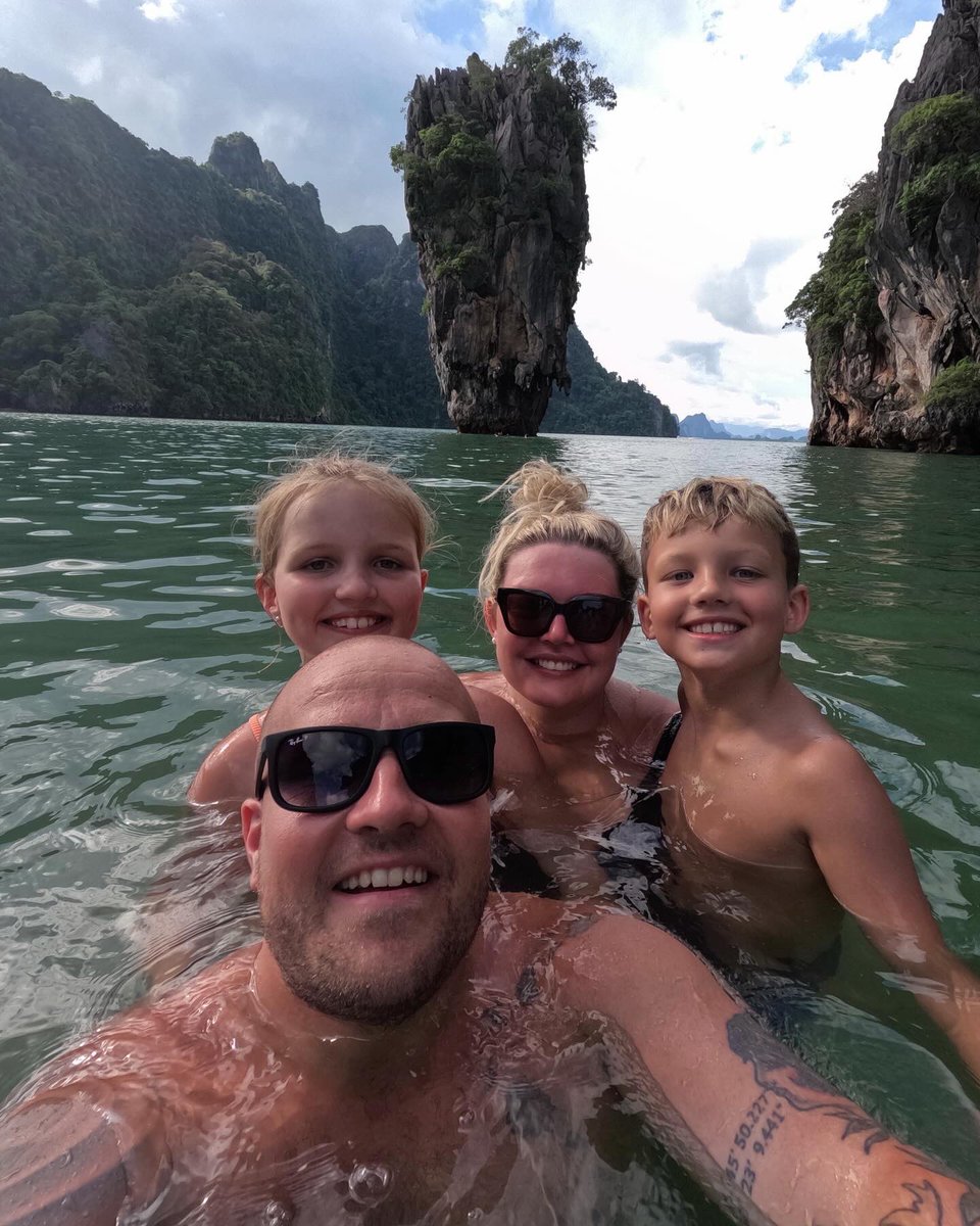 Aimee Waythe tweet media