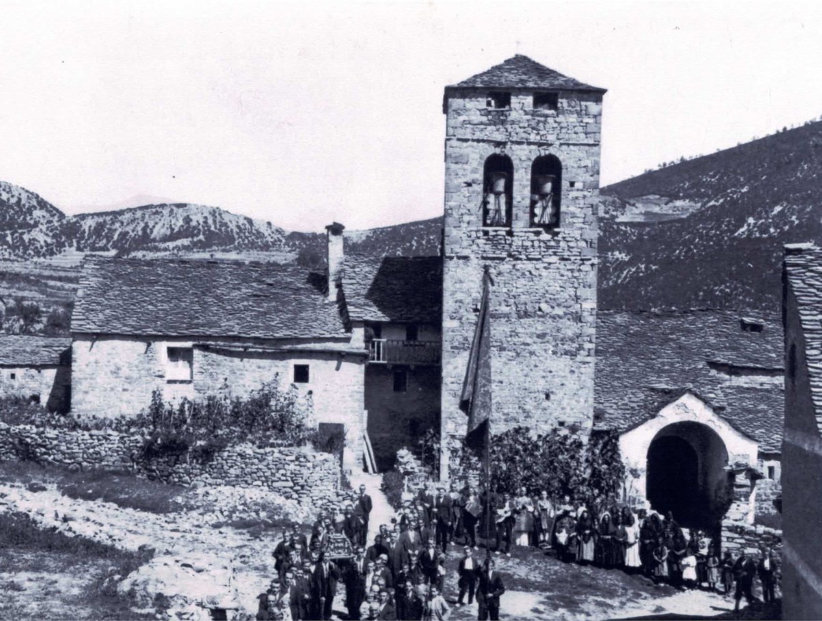 Hoy quiero hablar de orígenes. De mis abuelos, Luis y María, ambos nacidos alrededor de 1930 en un pequeño pueblo llamado Ceresuela, un lugar de apenas 25 casas en pleno Pirineo Aragonés, concretamente en el Valle Bió (un paraíso, para quienes no hayan estado).