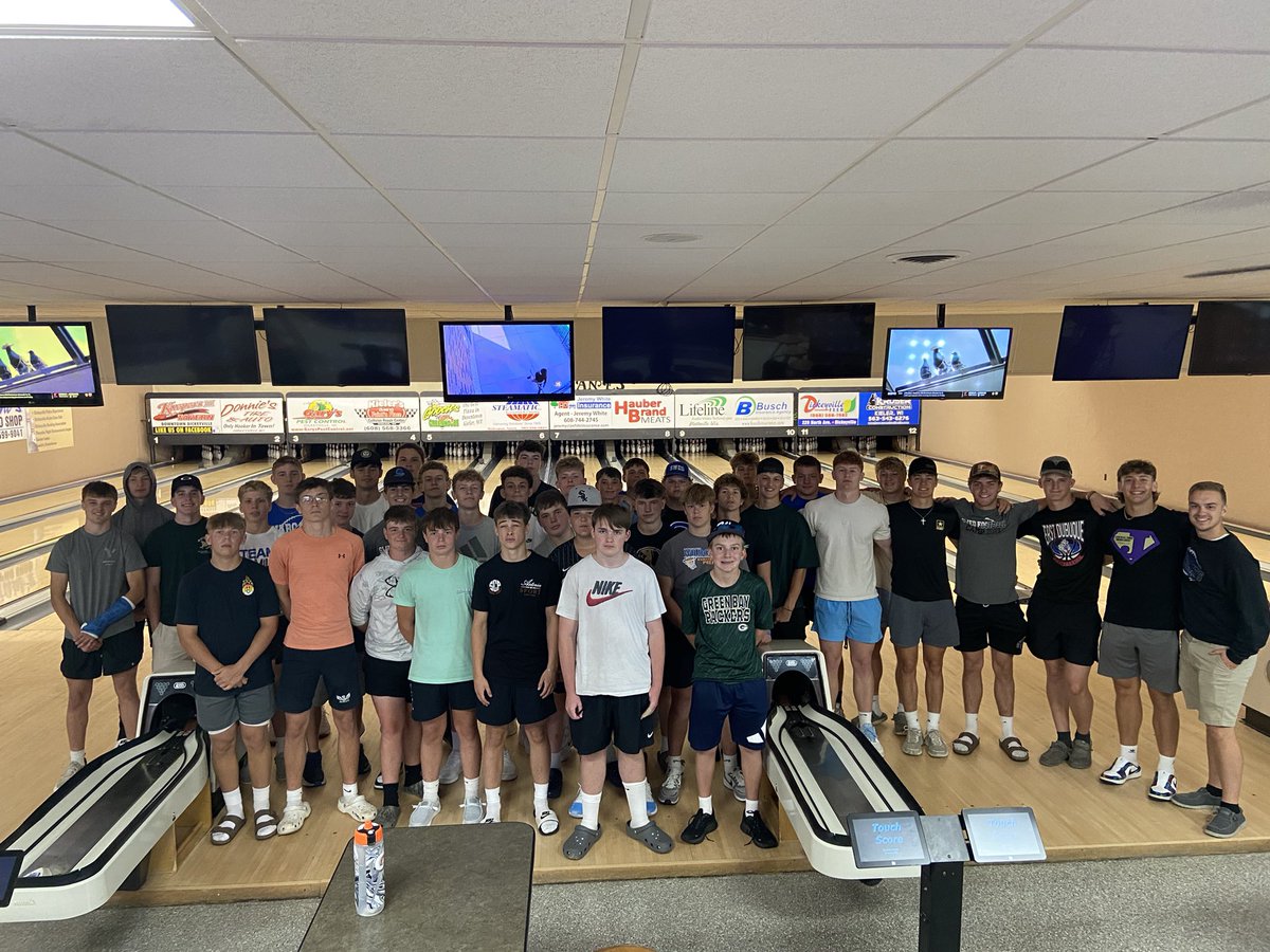 SWEDFootball's tweet photo. Finished off the pre-season with a great night at Iowa-Grant for a scrimmage and then some team bonding bowling today! Shoutout to Sunset Lanes in Dickeyville for hosting us! On to week 1! https://t.co/feJJxcIgh0