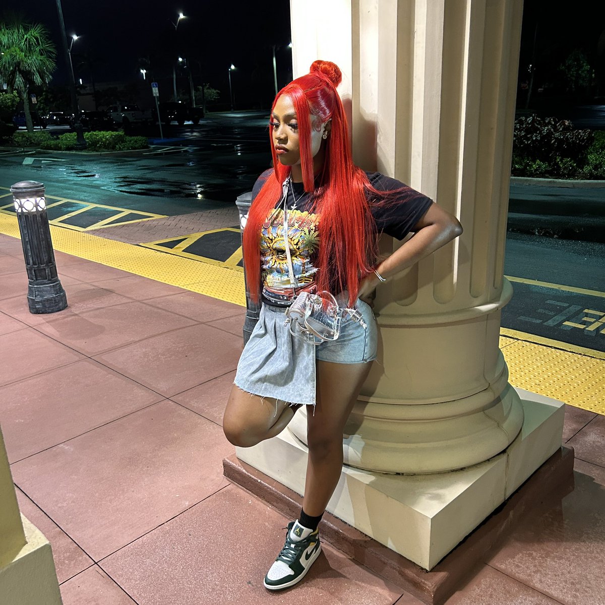itsashl3yyho's tweet photo. I just wanna go back red again 🙂‍↕️ https://t.co/s2v8j8bR6m