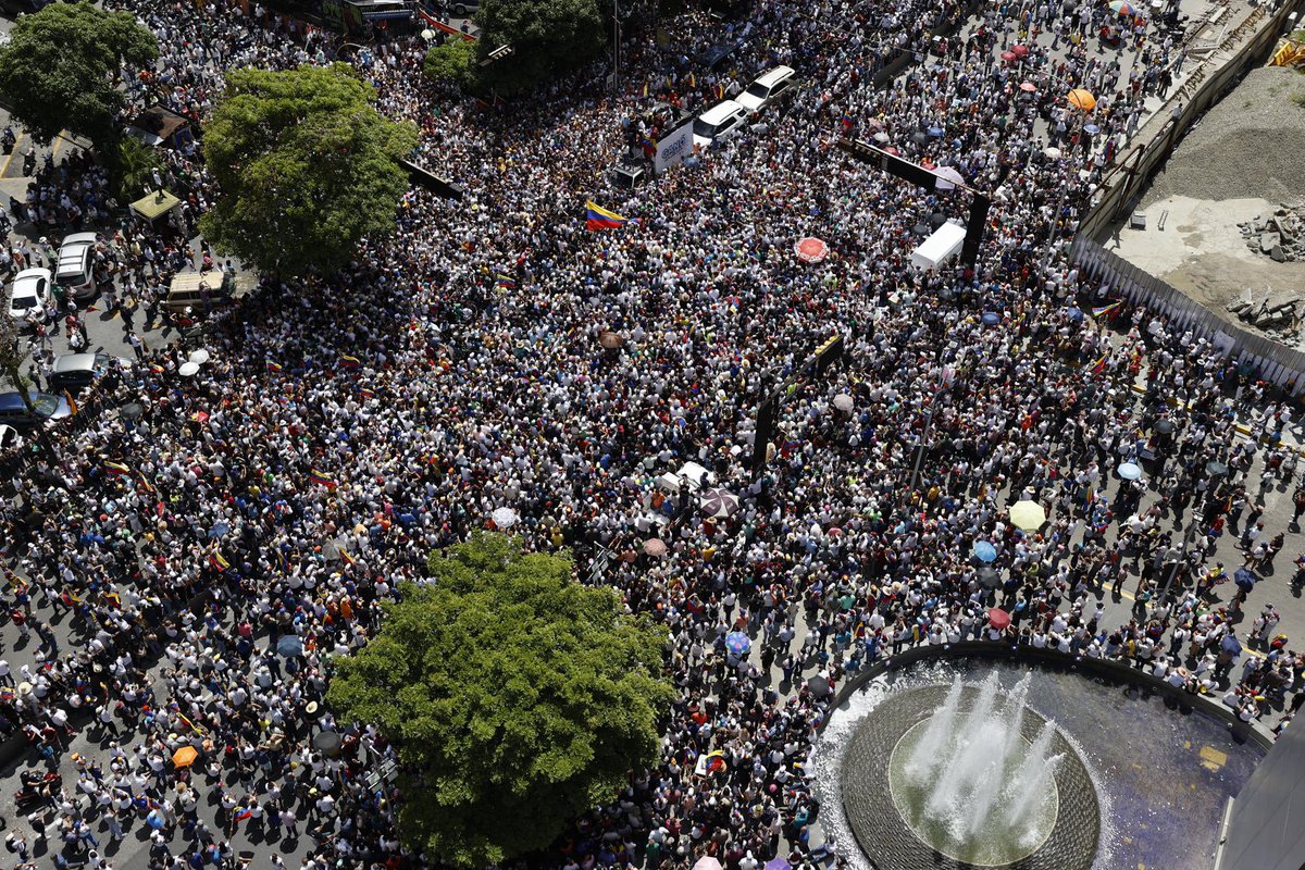 OrlvndoA's tweet photo. Caracas. https://t.co/RrWUxxn4M7