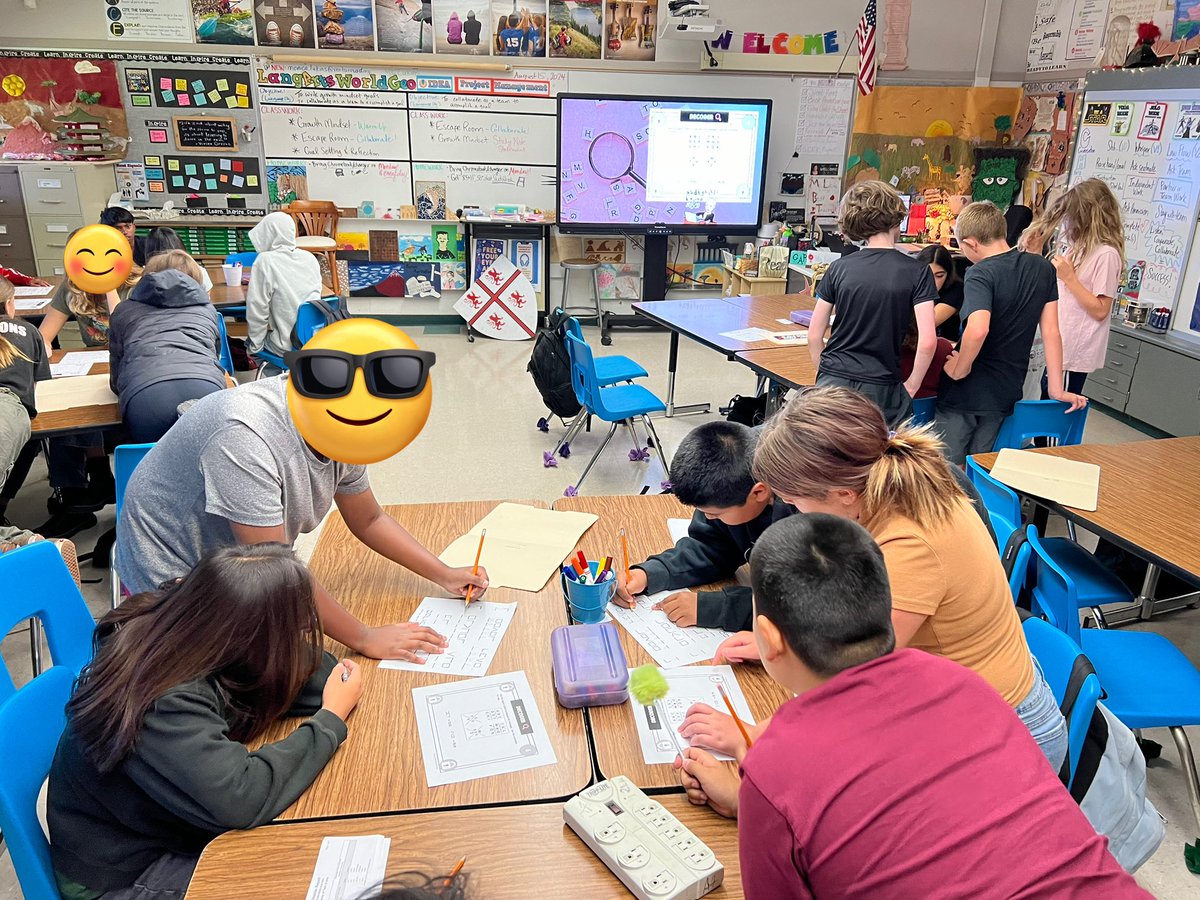 mslukins's tweet photo. 😱ESCAPE ROOM🔐 Challenge today—SO proud of student teams for completing all 4 tasks to “escape” the classroom—decoding a cipher, class scavenger hunt, solving a puzzle, and the chain game! @DeAnza_Academy https://t.co/2UFhBEdwov