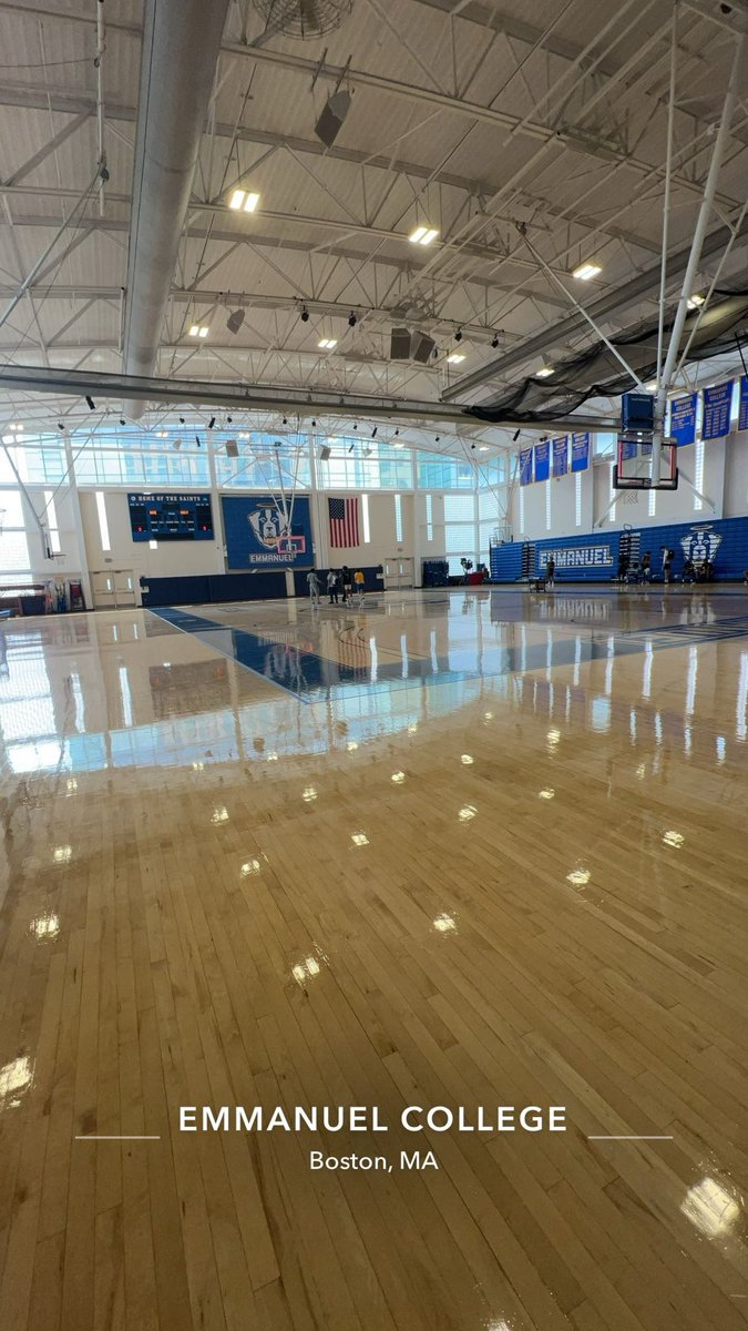 BenSimms07's tweet image. Had a great time here in Boston at @EmmanuelMBB Prospect Camp. Big thank you to @CoachTellWhite for the invitation and tour around campus! Boston has been amazing