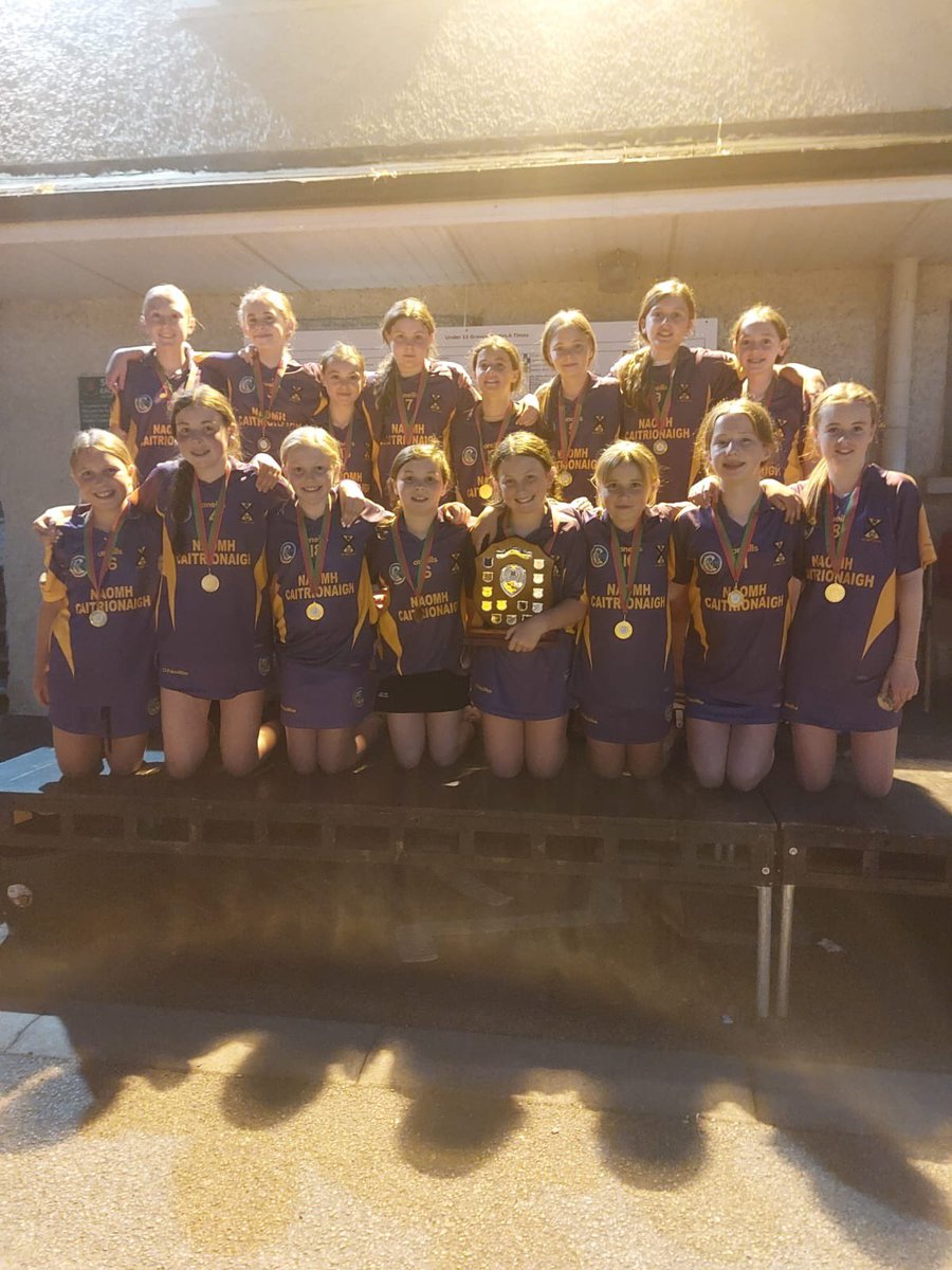 Well done to our U12 girls, Shield winners in Mullinahone last night !