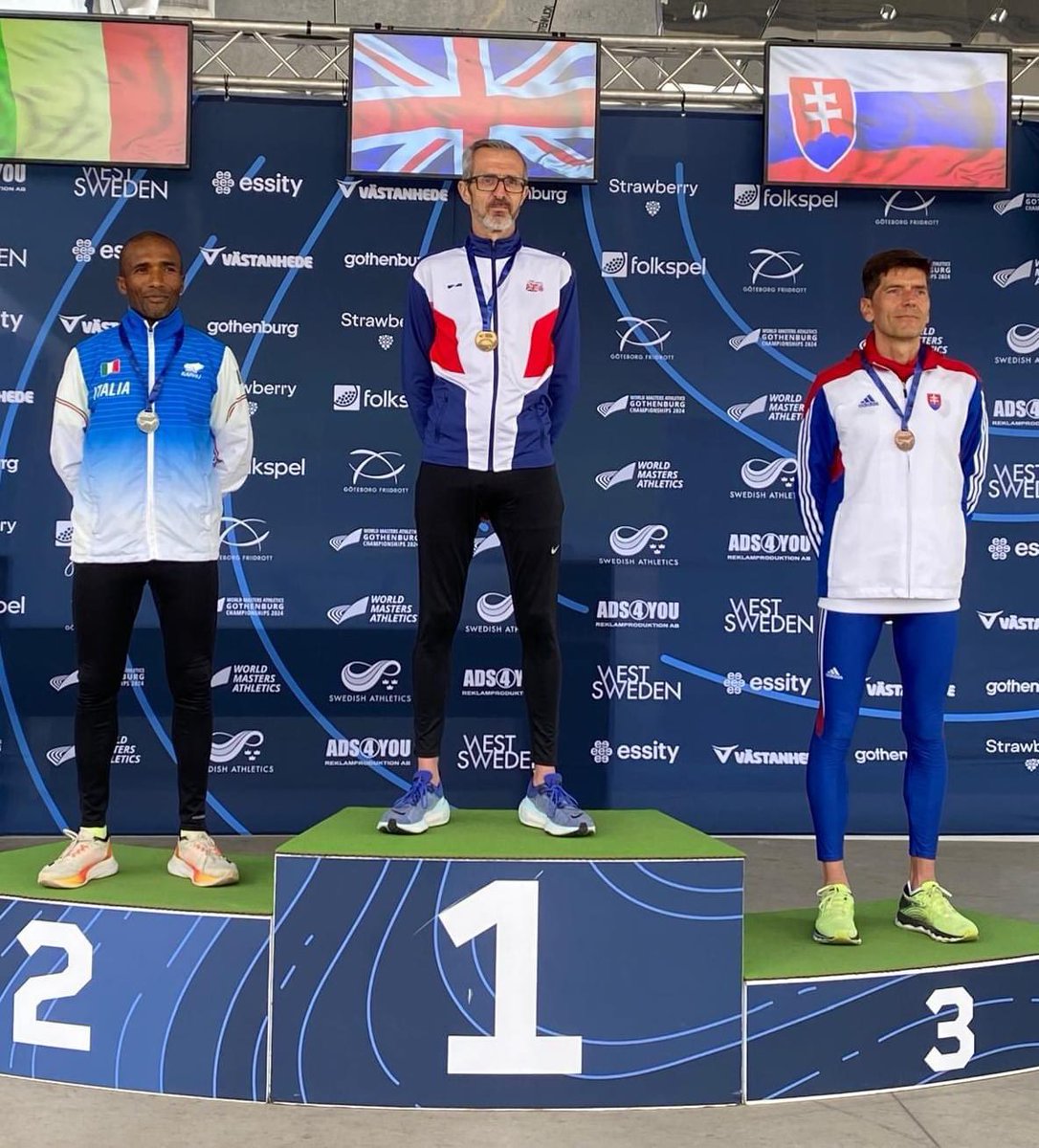 vladimirvano's tweet photo. RT @CFAinstitute: #CFA-s & #bankers are not sportive, they said! {sic!}

Please join me in ‘round of applause’ for our colleague Lubomir Hrcka, CFA: #GoodIdeaSlovakia 

“The medal ceremony at the #World #Masters #Athletics #Championships in Göteborg was a moment to savor for the top three finishers in the M55 800m category (ages 55 to 59), including #bronze medalist Ľubomír Hrčka from #Slovakia (right). 🇸🇰

The #gold medal was claimed by the favorite, Mark Symes from #GreatBritain 🇬🇧, with a time of 2:05.38, while #Italy's Hassan El Azzouzi 🇮🇹 took #silver with a time of 2:06.53.”