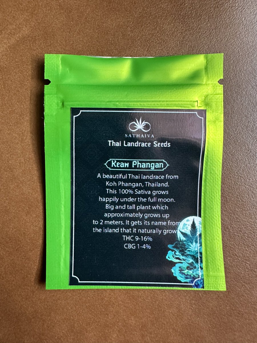 Sathaiva's tweet photo. Real Thai landrace seeds, sourced in Thailand. Available in the U.S.  Just pm us. #Thailandlandrace #sathaiva #Thailandraceseeds #landraceseeds #Thailand2Cali #thaigenetics #landracelove https://t.co/xZfGkXeZWO