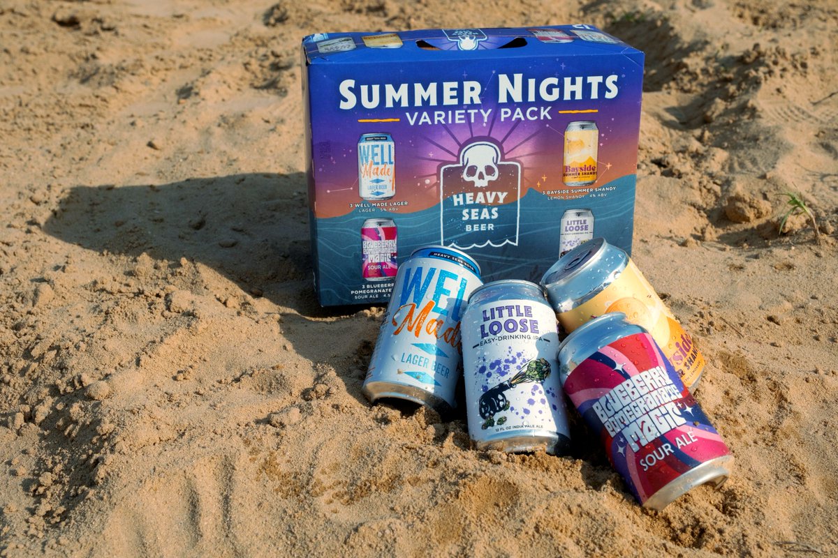 Who needs a sunset photo, when you've got these beauties on the beach? 😉🍻