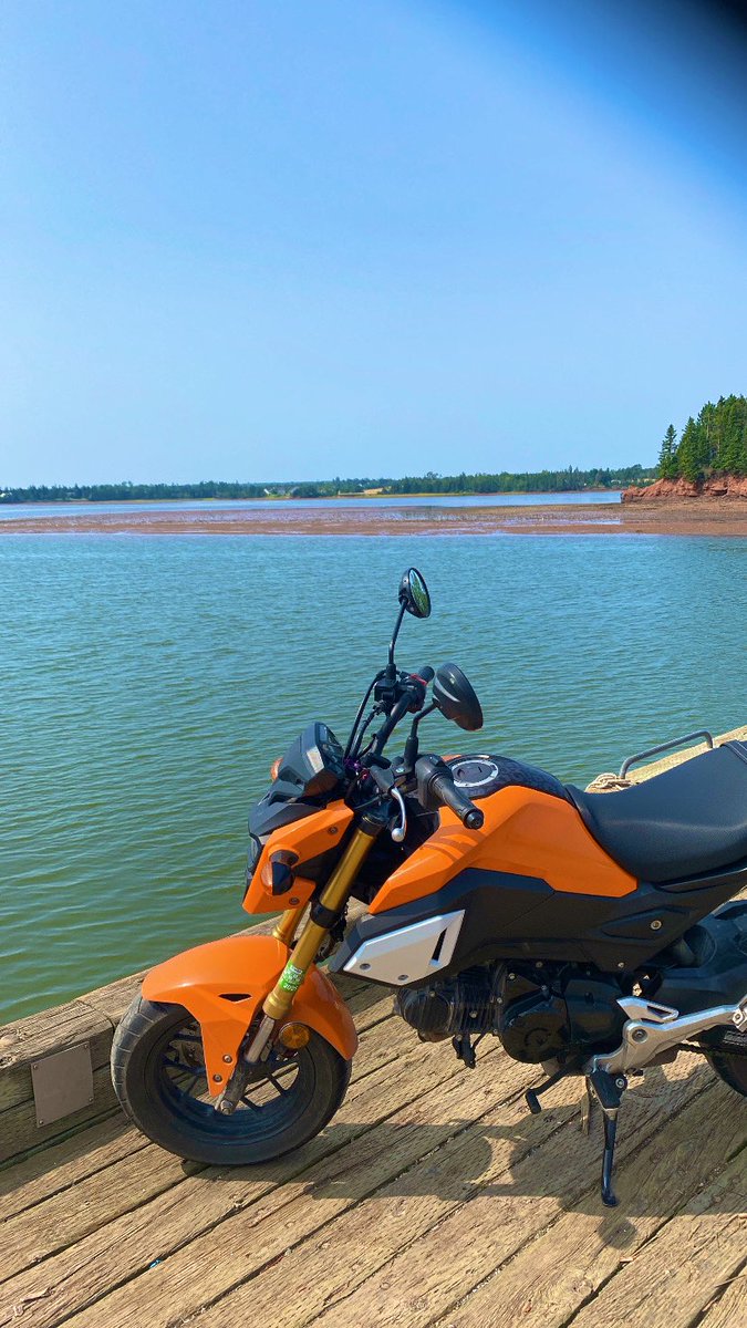 Eric__McMurray's tweet photo. Happiness really can be as simple as a beautiful day for bike rides and stopping in at a spot y like to think / pics of :) #neededtime #bikelife https://t.co/frTKLIiXpr