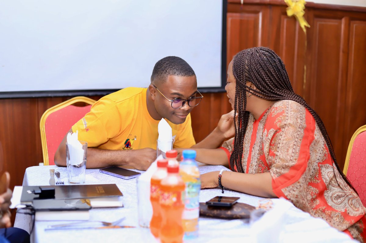 ForetiaFound's tweet photo. We are delighted to announce the successful kickoff of our first program of the week, the Emerging Leaders Program, which began with an elegant and engaging #openingdinner.
This dinner is crafted to foster a dynamic #networking environment among the 20 exceptional #youthleaders. https://t.co/UsBoXrOuAC