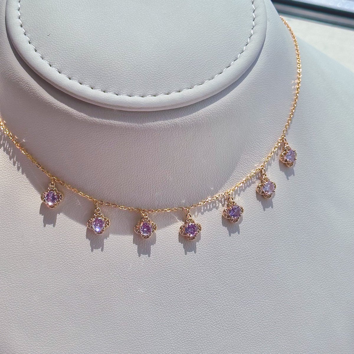 هُنا قطع تم تصميمها بحُب ✨

الطلب من الموقع: shobello.com 🩷