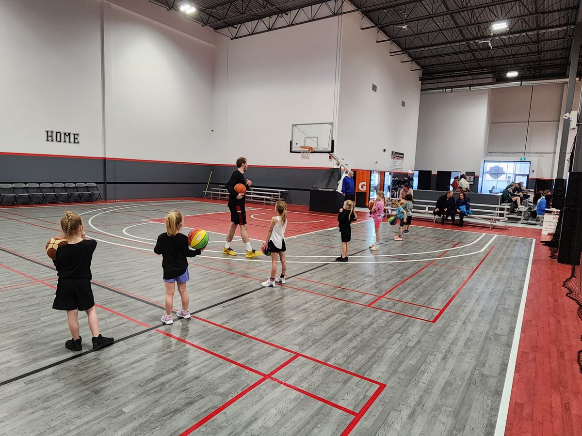 ClimbBasketball's tweet photo. We are nearing capacity for our @climbbasketballacademy fall U8 development, U11 development and U11 3x3 programs. If you’re interested in registering in one of our programs, go to https://t.co/u56LRJ3r1p. #yeg #yeghoops #ab #abhoops https://t.co/V27r4QUXz6