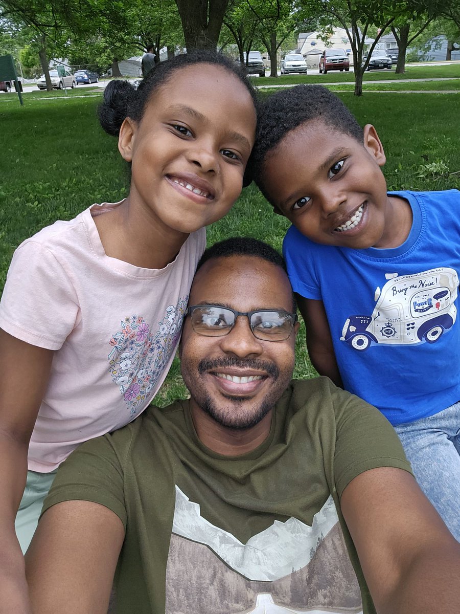 Meet our fellows: 
Mohamed Maali, MD 3rd year fellow

Residency: Saint Mary's Hospital

Hobbies: soccer ⚽️ , swimming 🏊 ، outdoor activities, spend times with family 

Fun fact about me: I'm a terrible cook!