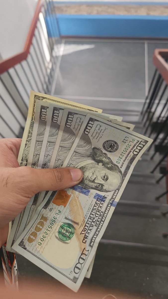 CeeReO2Ve's tweet image. Like para que te lleguen a las manos.