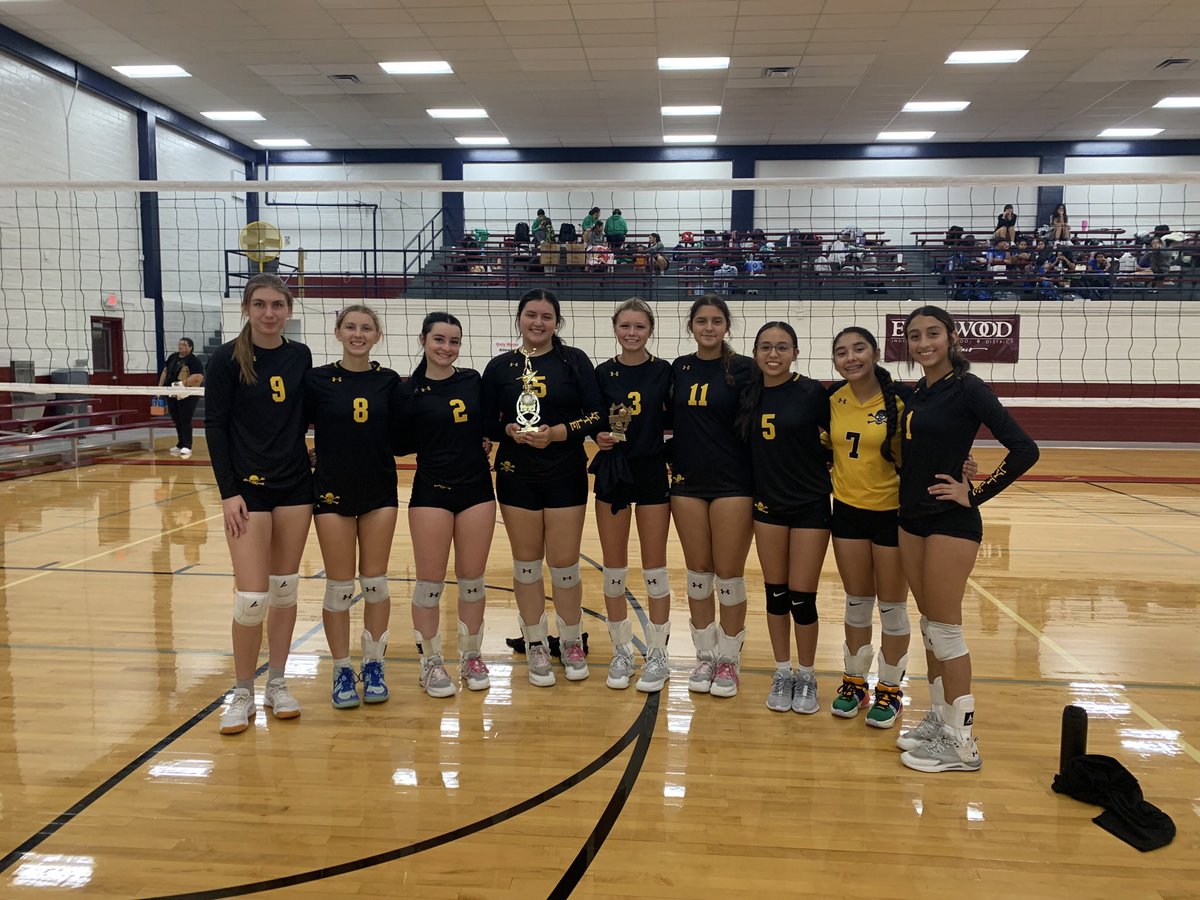 Lytle Volleyball tweet media