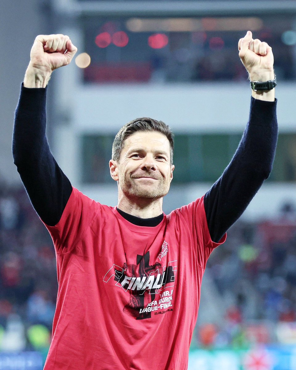 🔴⚫️🏆 One more title for Bayer Leverkusen as they win the German Super Cup vs Stuttgart!

Penalties win after Schick goal on minute 89.

Xabi Alonso delivers Bundesliga, DFB Pokal and Super Cup in 13 months.

Fifth title ever for Leverkusen, three under Xabi Alonso. 🇩🇪