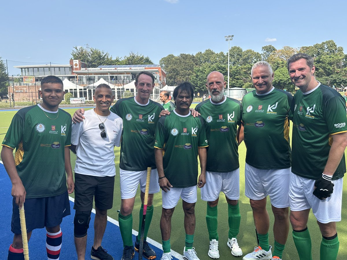 nationalhockeyacademyUK tweet media