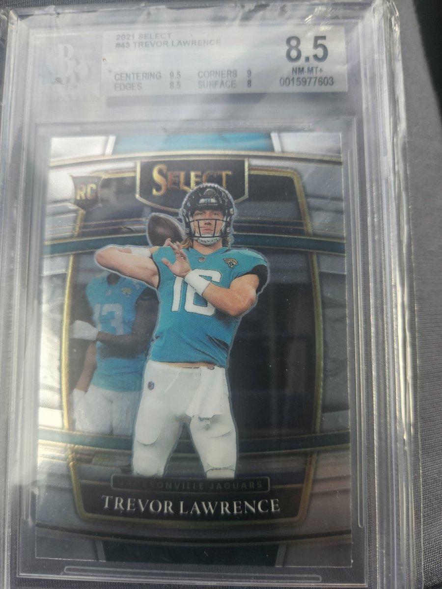 jamn5438's tweet photo. @LAcarddude $45/obo https://t.co/8hGs3hHzUy