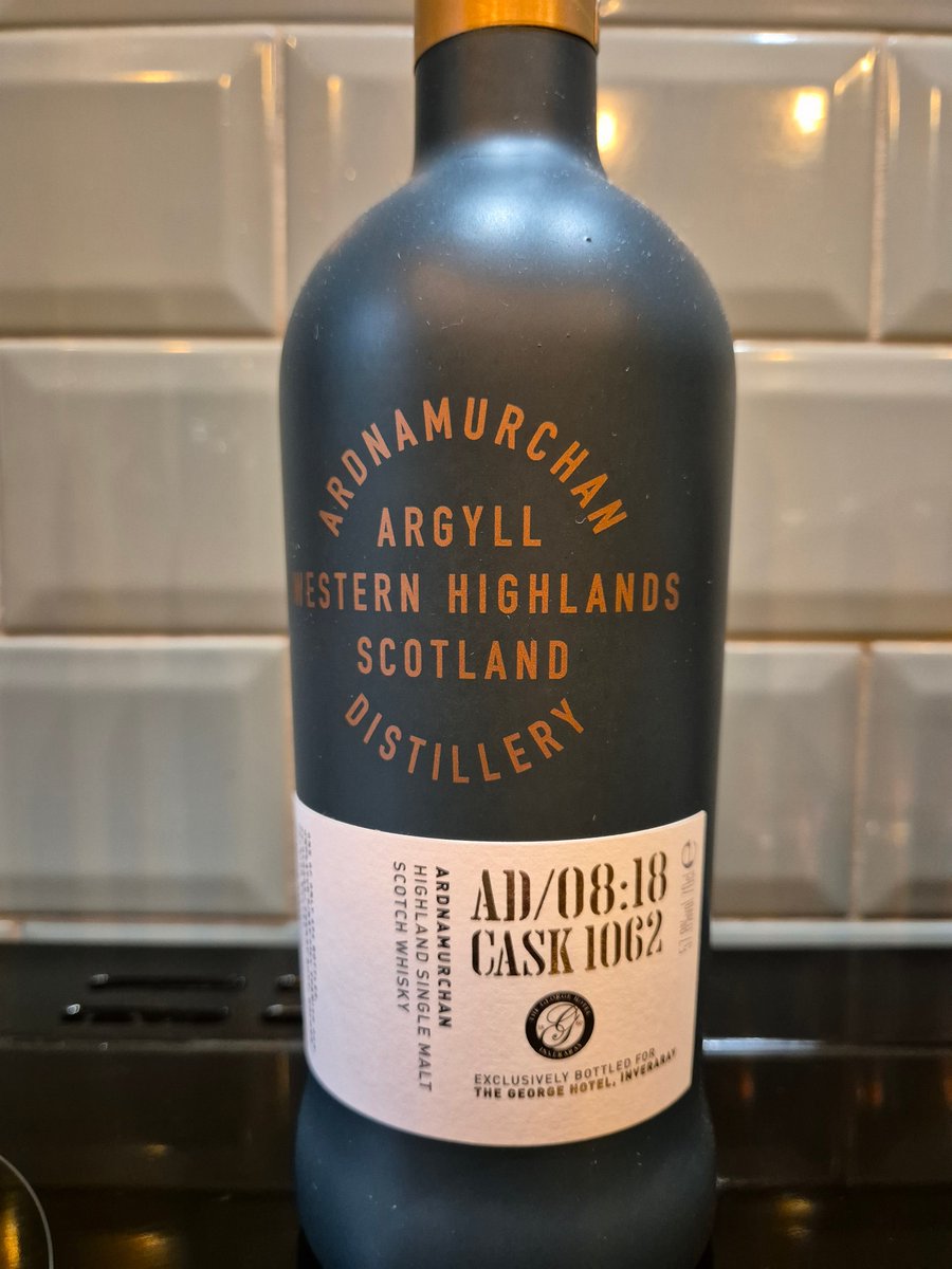 Dram 2 was…. An Ardamurchan AD 08:18 cask 1062 bottled for The George Hotel, Inverary. Unpeated 1st fill Spanish Oak, Ex Oloroso Sherry Butt. 57.8%. 694 bottles. £85 #BlindDrams