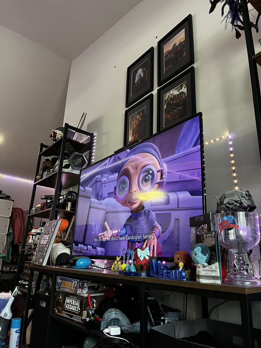 meigsvv's tweet photo. YOUNG JEDI ADVENTURE SPOILERS
my queen maz kanata!!!!!!!! I love a good connection to the sequels https://t.co/IHB8VuS8VM