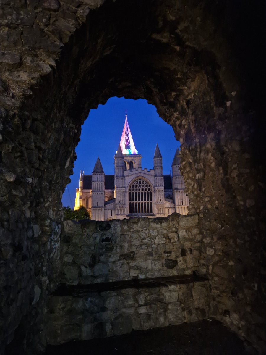 Medway Pride Radio tweet media