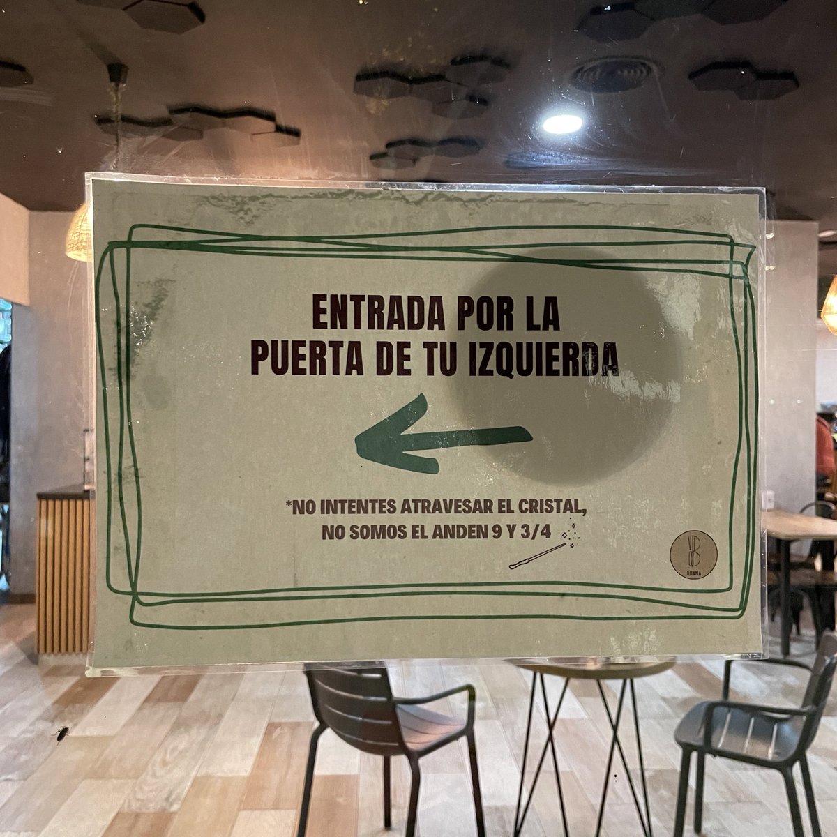 Quants cops haurà passat perquè calgui un cartell? 😂🧙‍♂️