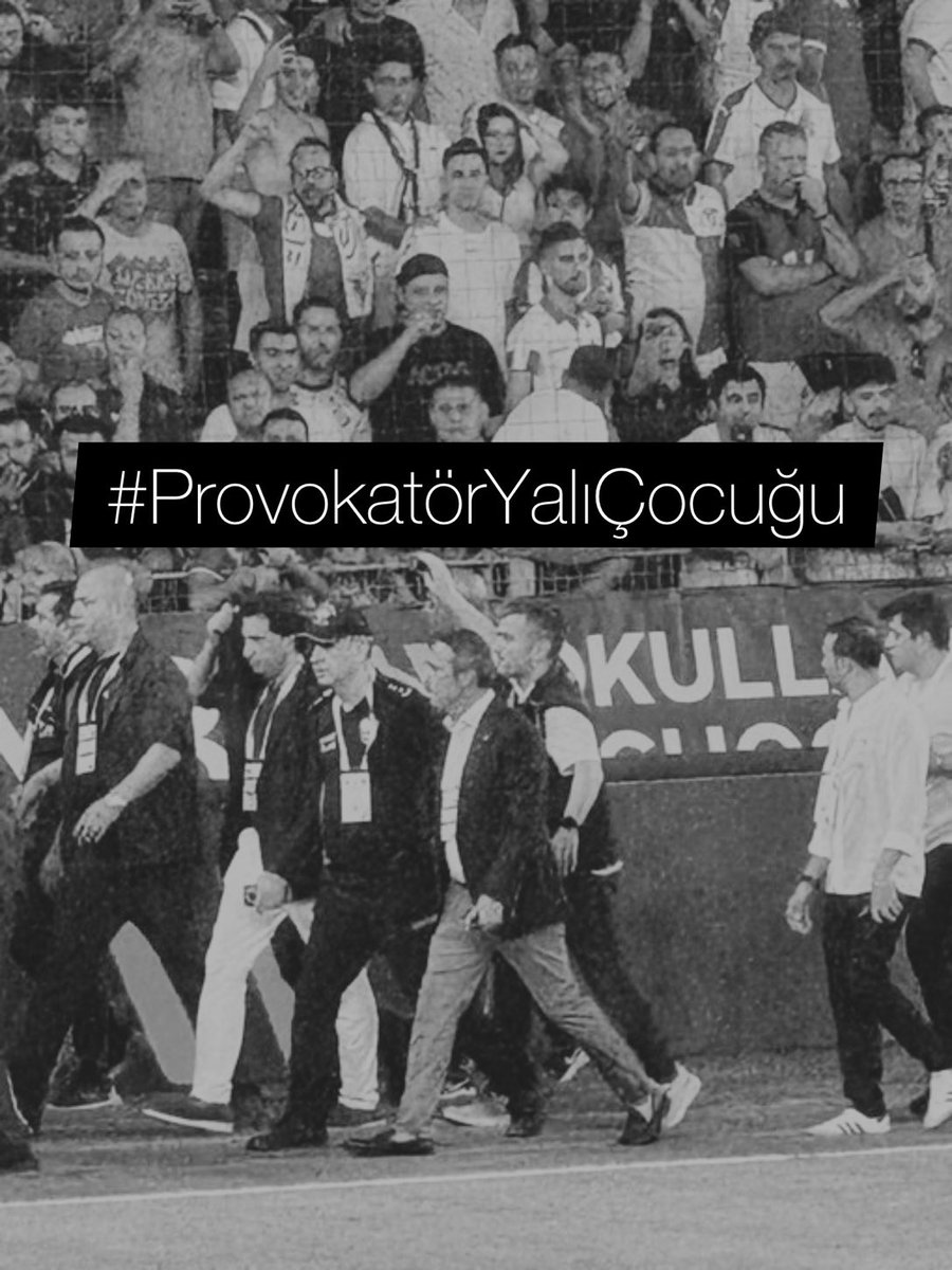 ultrAslan:

TÜRKİYE CUMHURİYETİ BİR HUKUK DEVLETİDİR, hukuk sistemi içinde görev alanlar hukuk devletini korumakla yükümlüdür! Ali Koç gibilerin devletin gücü yokmuşçasına dokunulmaz şekilde girdiği her ortamı terörize etmesine müsade edenler devletin itibarının sarsılmasına