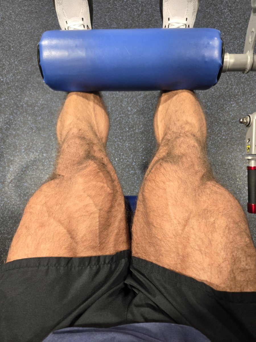 enhancedbiohack's tweet photo. Fully engaged, quads activated https://t.co/rMVNhRJmmm