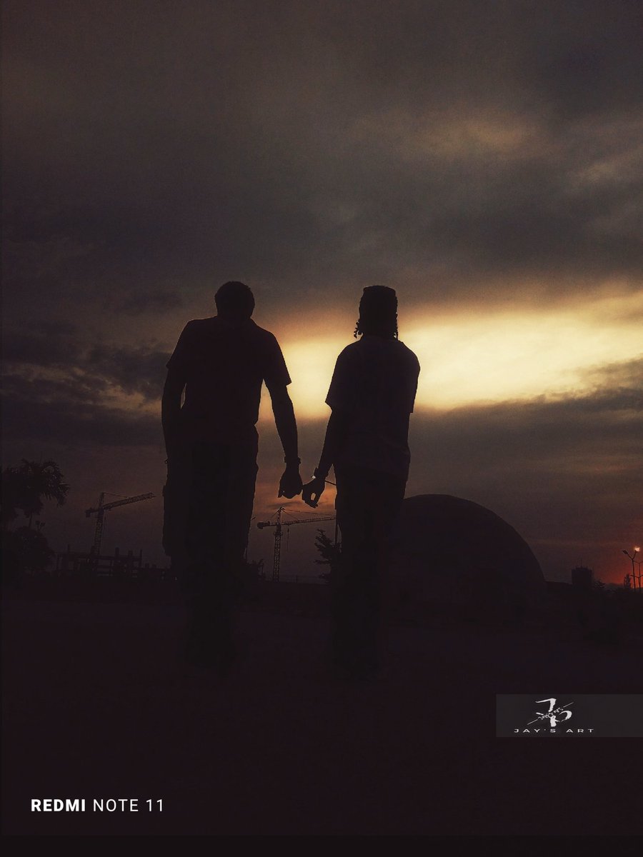 jays_art_ii's tweet photo. Pick one
This or that ?
Shot on redmi phone
#captureiconicsunlight #silhouettesunset
@XiaomiNigeria
@47kasz
@_favorite_ada @_bigthelmz @Acedouglas1 @Bellsboss112 https://t.co/olh0XeQVFU