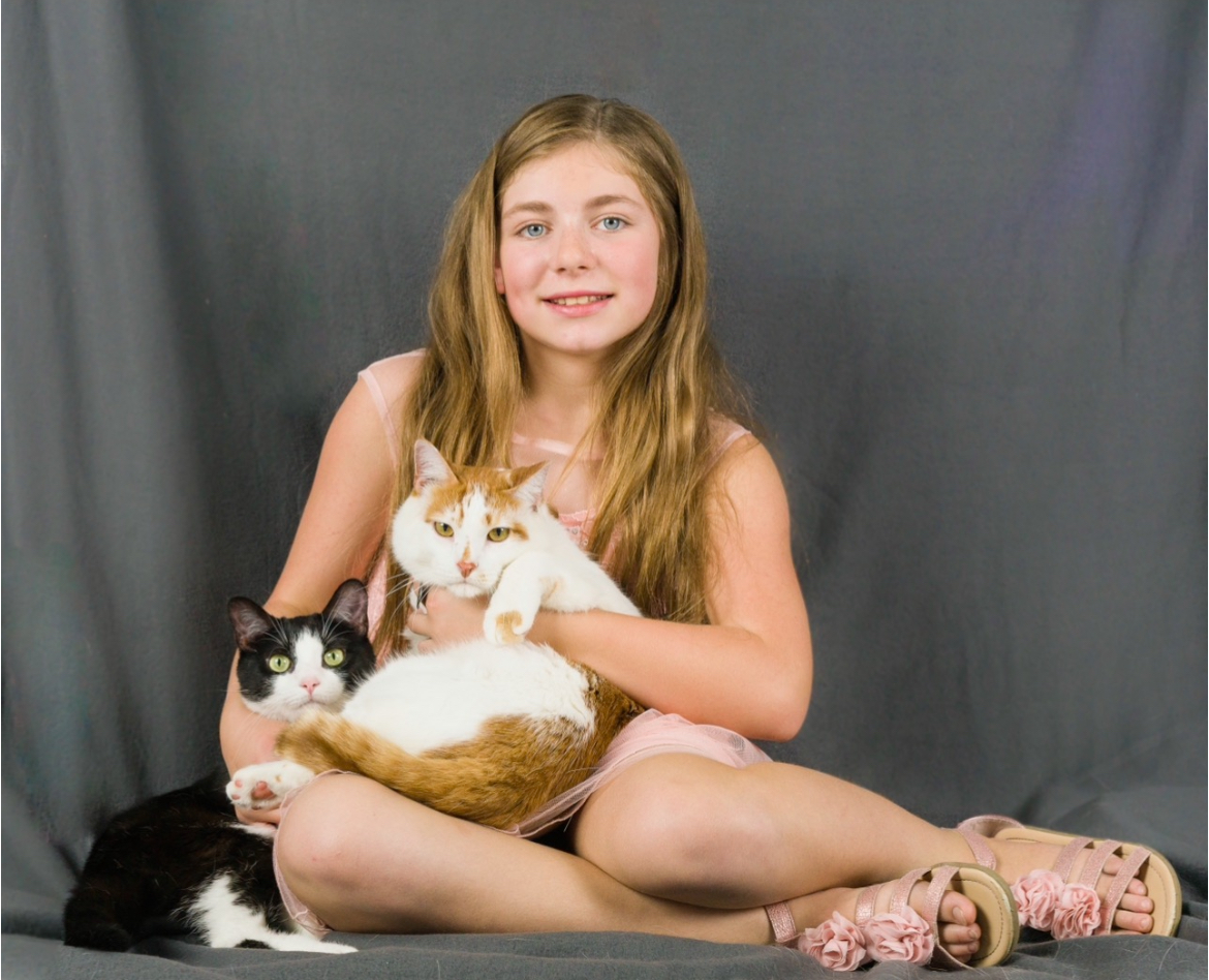 Proud grandmother of a Cat Lady extraordinaire. <a href="/maiasz/">Maia Szalavitz</a>