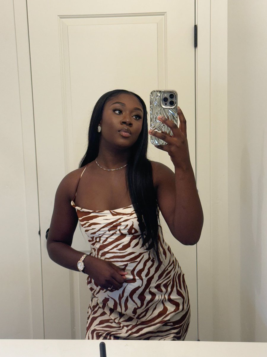 AdaobieePeulh's tweet photo. 🤭 https://t.co/rOqhX1fLmM