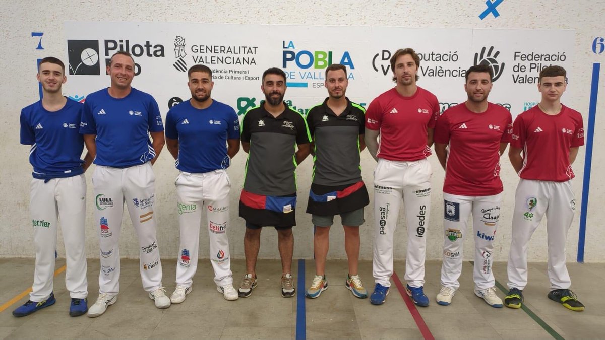 Pucholpilotari's tweet photo. ⚾️ #Hui a la semi del #TrofeuLaPoblaDeVallbona al Trinquet Municipal @ajtlapobla 

2️⃣5️⃣🔵 Francés i Tomás II
6️⃣0️⃣🔴 @Pucholpilotari i @r_monrab 

📸 Club Galotxa La Pobla De Vallbona

⚾ #PUCHOLPILOTARI @Imedes @Gesmed @WitsCompany @pilotapro @fedpival https://t.co/VExWy3yaBd