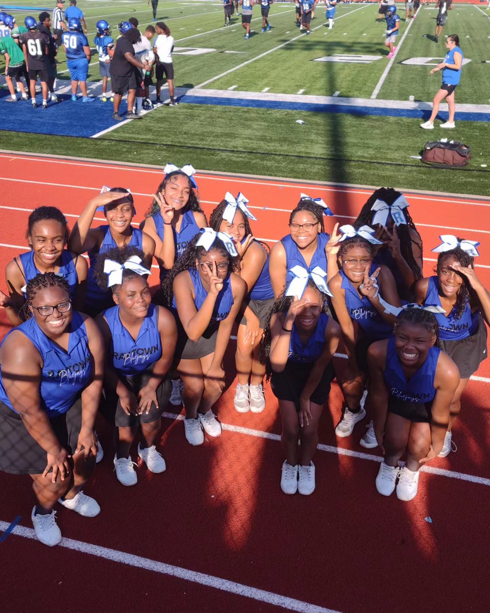 DrPenK's tweet image. It's getting real? Attended the Blue &amp;amp; White event last evening, for the record,  "They" are ready! Football players were making big plays and the cheerleaders executed moves. Thank you staff, parents, and community for your show our support. @RaytownSchools @RaytownHigh